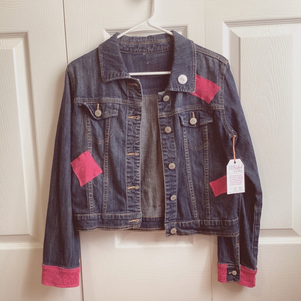 Cherokee UpStyled Denim Jacket w/Fushia Fabric Patches & Appliqué Size S